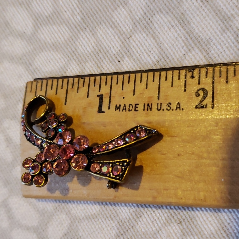 Pink Rhinestone Floral Brooch Pin - Picture 3 of 4